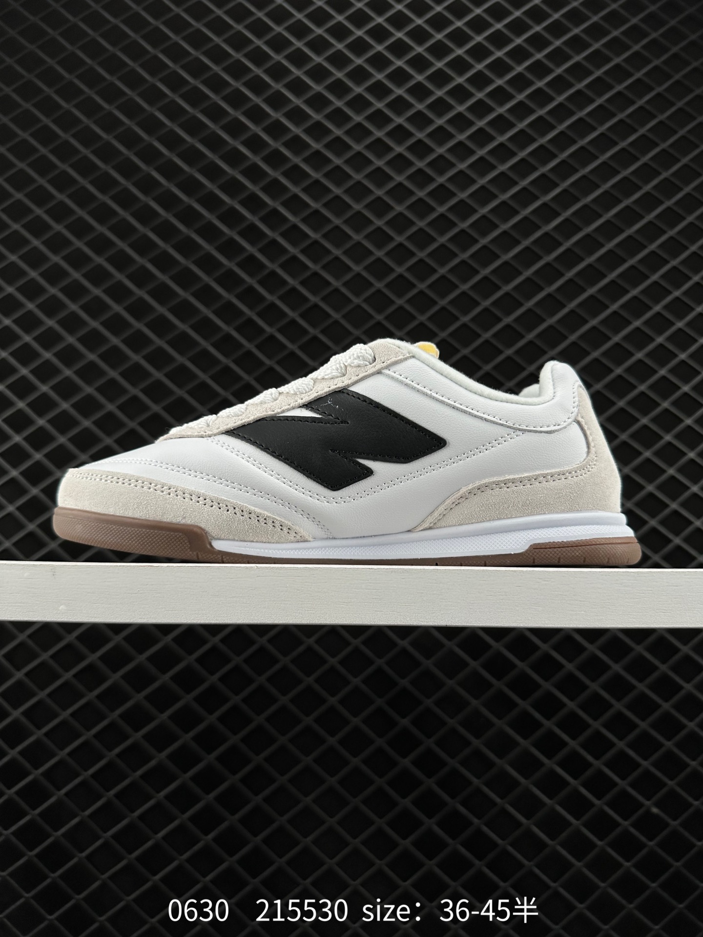 New Balance URC42